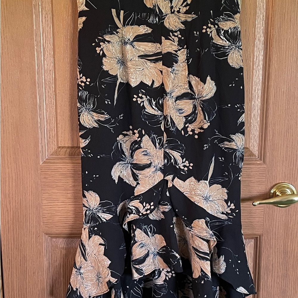 NWOT Lulus Size Large Floral Dress High/Low Hem PTP 19”